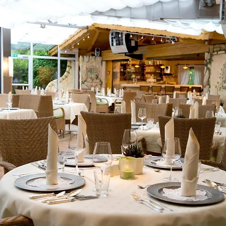 Otel Landgut Zapfenhof 4*