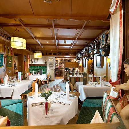 Landgut Zapfenhof Otel Zellberg