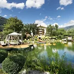 Landgut Zapfenhof ホテル Zellberg